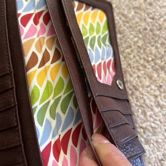 Fossil Vintage Kiss Lock Wallet Clutch - Picture 14 of 14